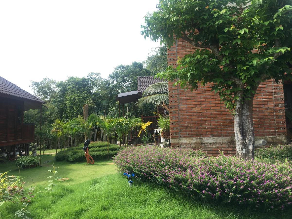 Anna Pham Bungalow - Friendly Local Phu Quoc Exteriör bild